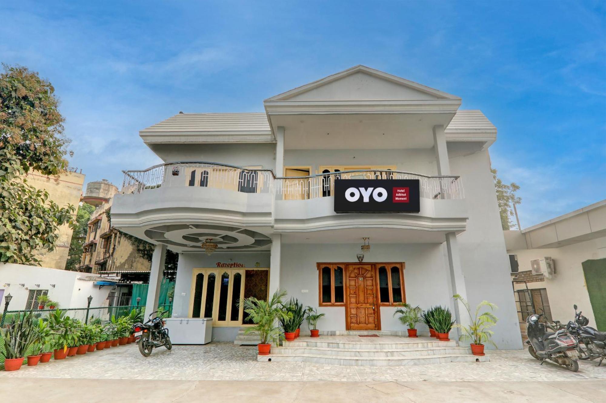 Hotel O Flagship Adbhut Moment Hotel Varanasi Bagian luar foto